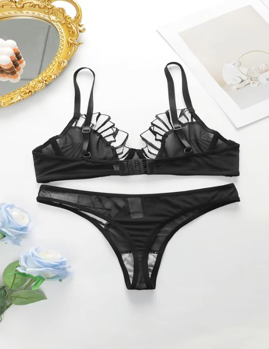 Ultra-Thin Breathable Nylon Bra Set – Solid Color Mesh Design for a Natural Look
